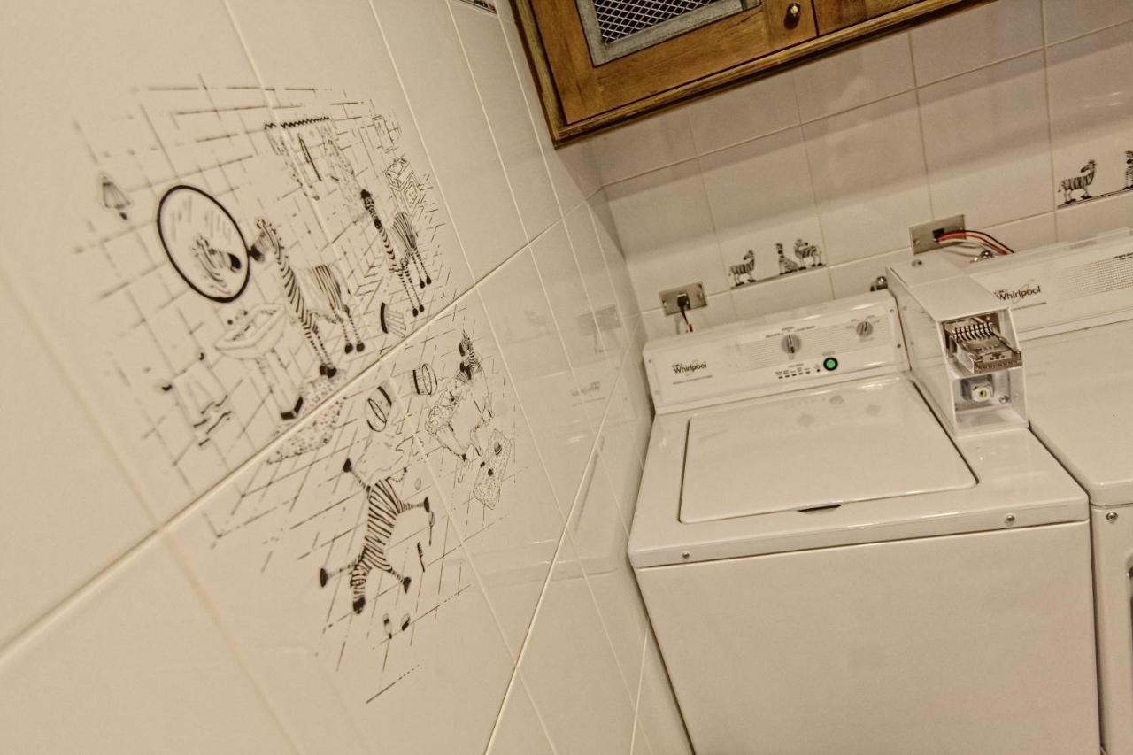 拉開門輕旅 Le Passage Hostel Taipei Exterior photo